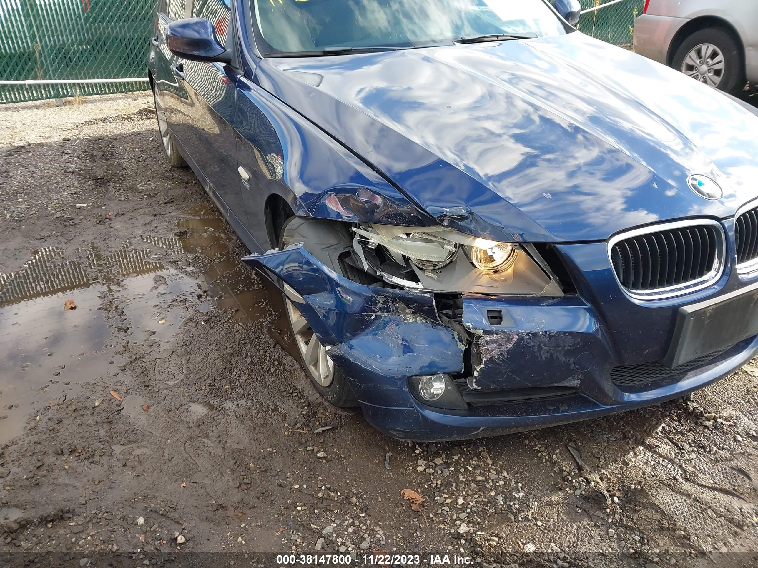 Photo 5 VIN: WBAPK7G54BNN86353 - BMW 3ER 