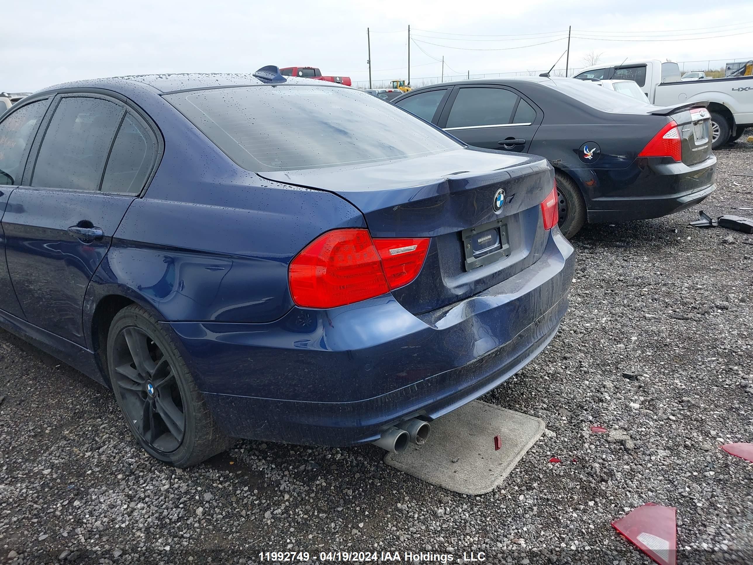 Photo 5 VIN: WBAPK7G57BNN70602 - BMW 3ER 