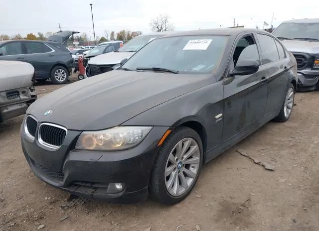 Photo 1 VIN: WBAPK7G57BNN71331 - BMW 3 SERIES 