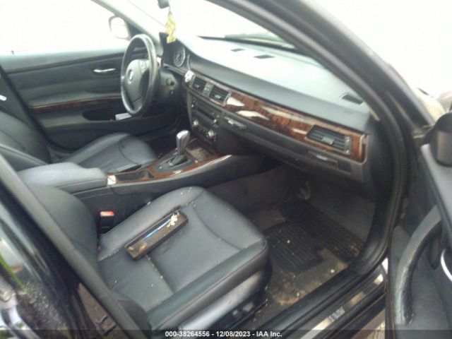 Photo 4 VIN: WBAPK7G58BNN77493 - BMW 328I 