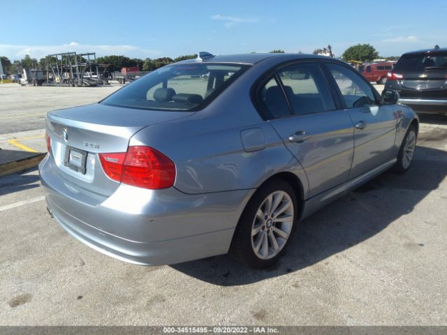 Photo 3 VIN: WBAPK7G5XBNN69783 - BMW 3 SERIES 