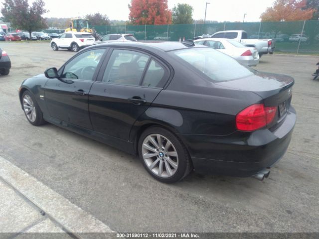 Photo 2 VIN: WBAPK7G5XBNN87037 - BMW 3 