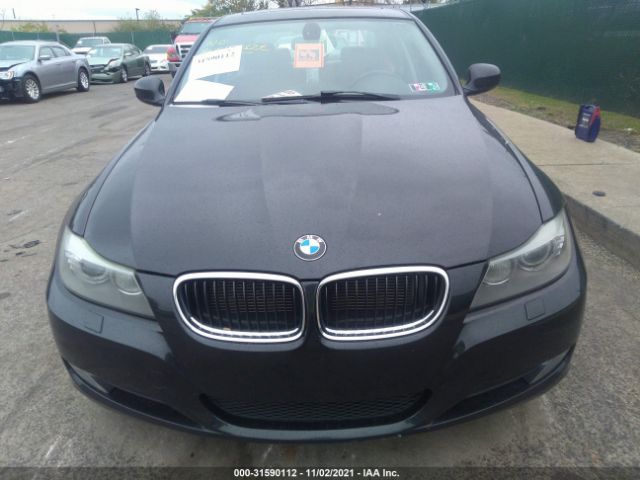 Photo 5 VIN: WBAPK7G5XBNN87037 - BMW 3 