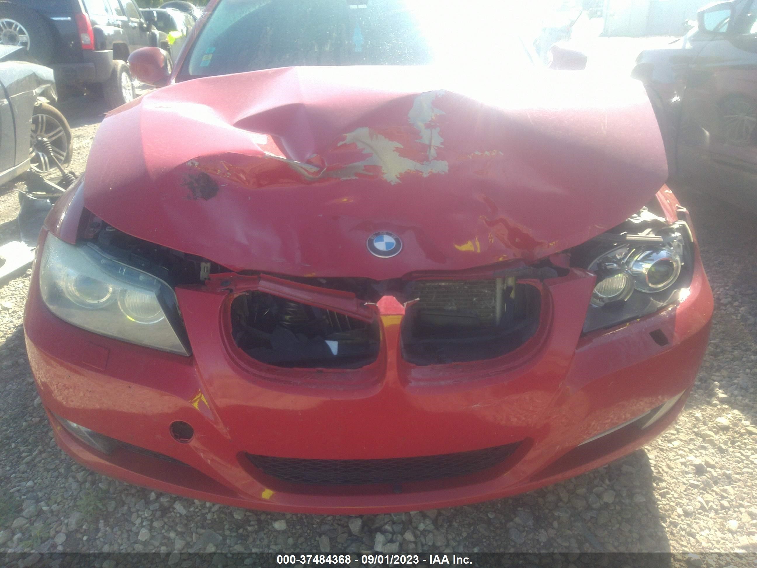 Photo 5 VIN: WBAPL33509A407142 - BMW 3ER 