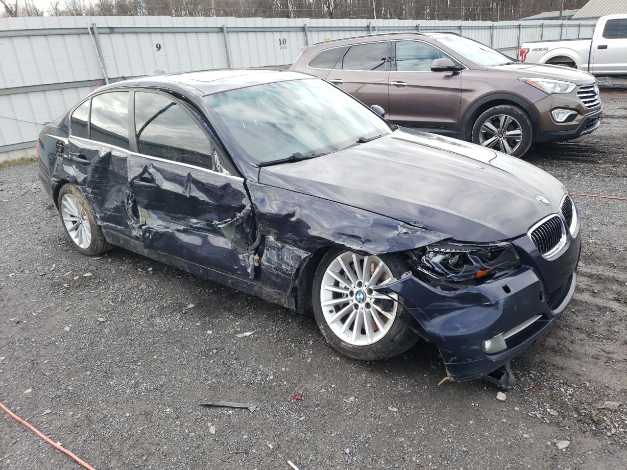 Photo 3 VIN: WBAPL33589A515136 - BMW 335 XI 