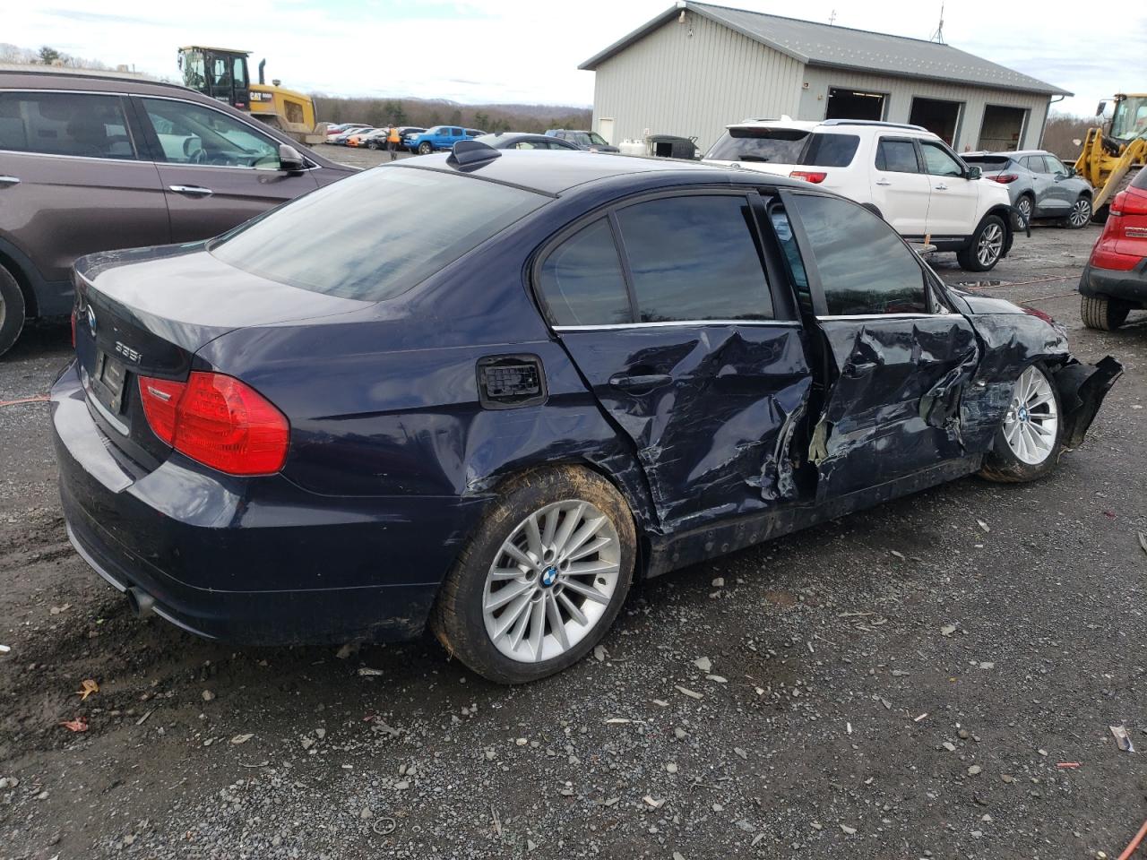 Photo 2 VIN: WBAPL33589A515136 - BMW 3ER 