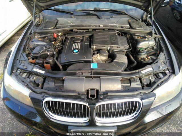 Photo 9 VIN: WBAPL3C53AA407642 - BMW 335I 