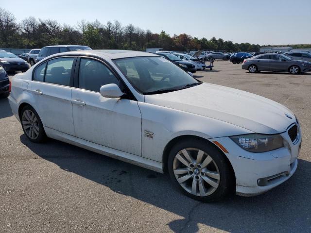 Photo 3 VIN: WBAPL5C50BA919582 - BMW 335 XI 