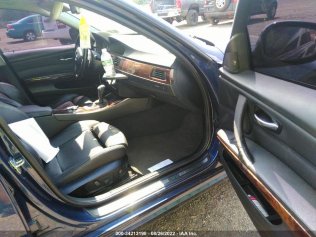 Photo 4 VIN: WBAPL5C52BA917199 - BMW 3 SERIES 