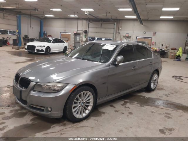 Photo 1 VIN: WBAPL5C52BA919261 - BMW 335I 