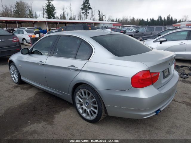 Photo 2 VIN: WBAPL5C53BA917423 - BMW 335I 