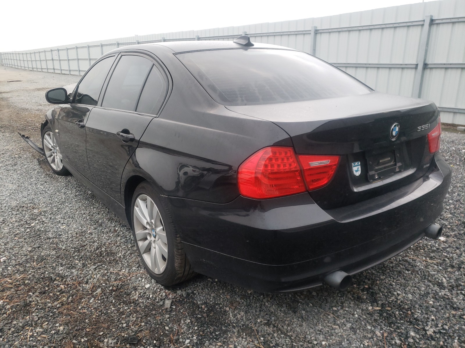 Photo 2 VIN: WBAPL5C53BA920306 - BMW 335 XI 