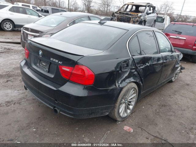 Photo 3 VIN: WBAPL5C53BA921455 - BMW 335I 