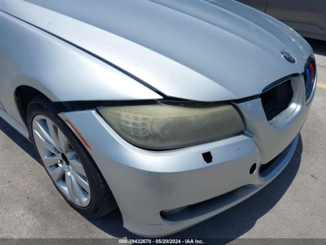 Photo 5 VIN: WBAPL5C54BA918323 - BMW 335I 