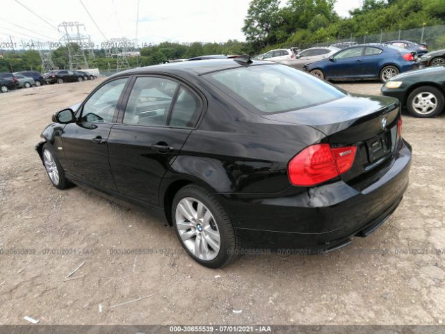 Photo 2 VIN: WBAPL5C55BA982838 - BMW 335 XI 