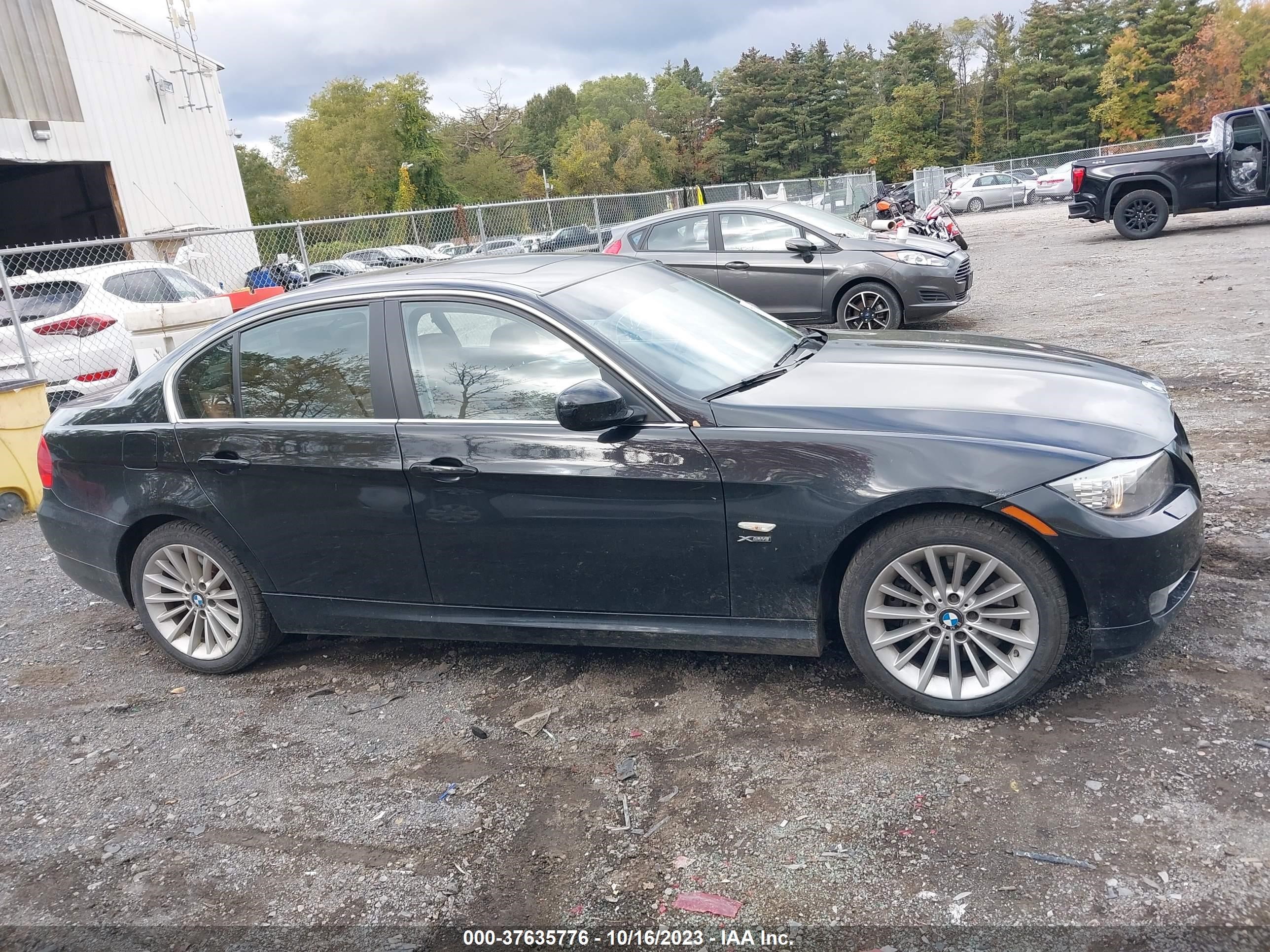 Photo 12 VIN: WBAPL5C56BA920932 - BMW 3ER 