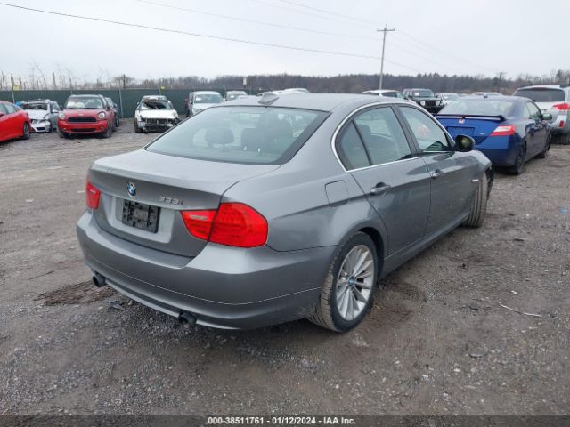 Photo 3 VIN: WBAPL5C59BA920519 - BMW 335I 