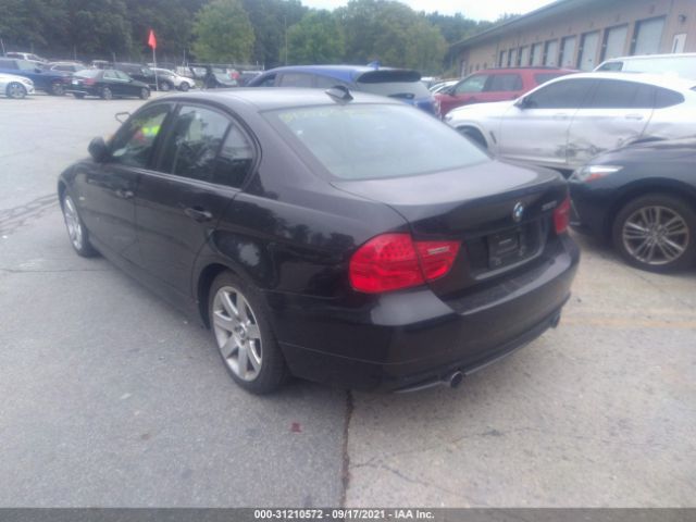 Photo 2 VIN: WBAPL5C5XBA742409 - BMW 3 