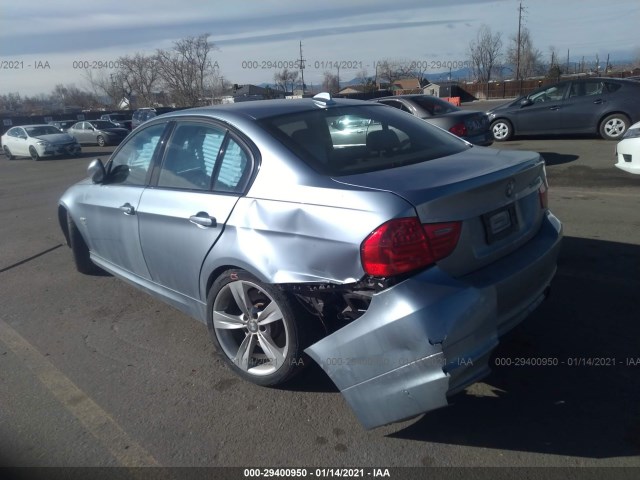 Photo 2 VIN: WBAPL5G54BNN22475 - BMW 3 