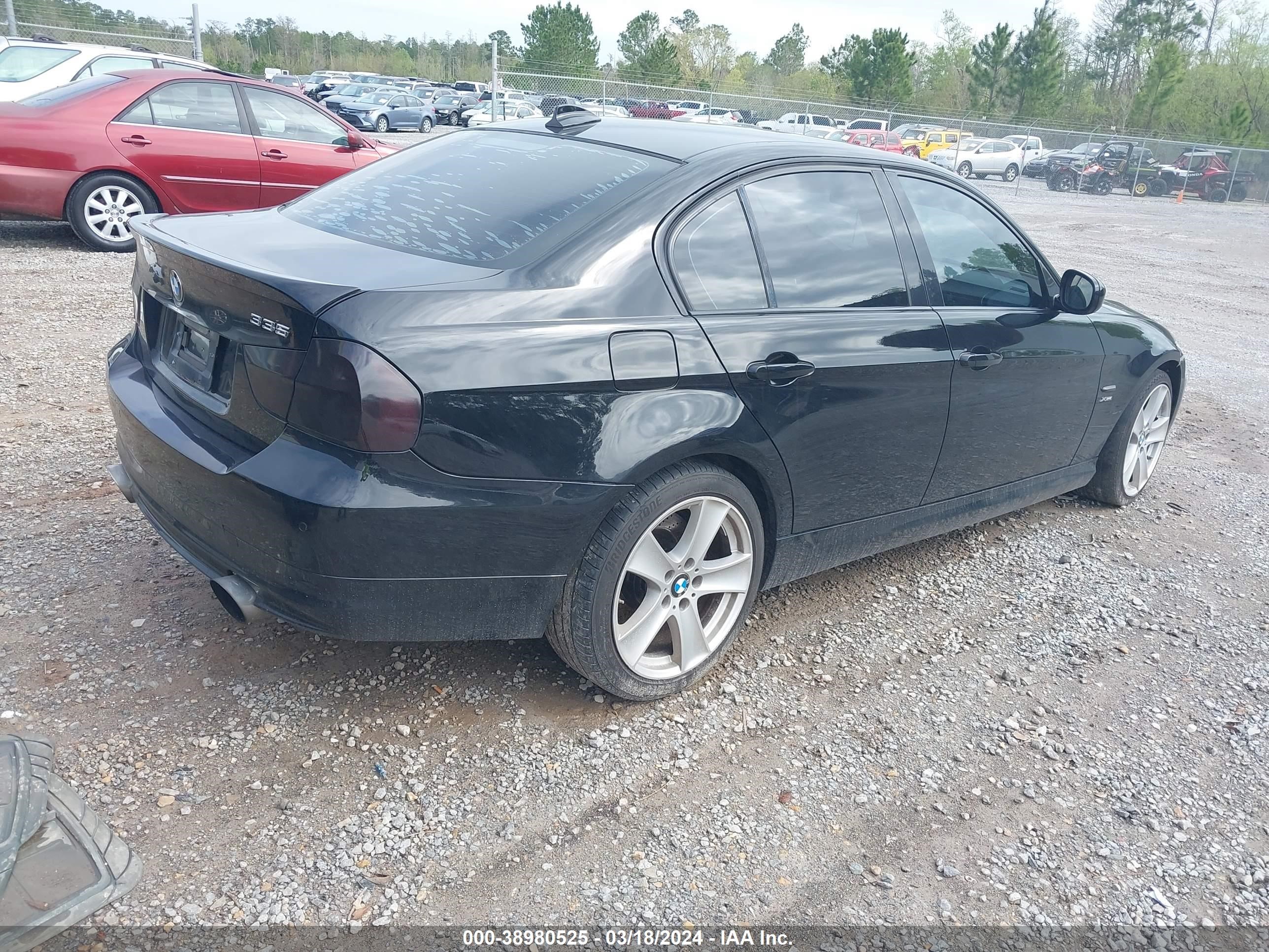 Photo 3 VIN: WBAPL5G56BNN21845 - BMW 3ER 