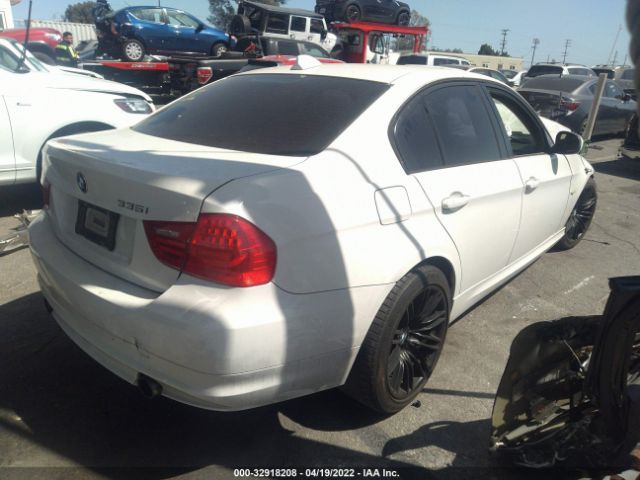 Photo 3 VIN: WBAPM5C51BE575864 - BMW 3 SERIES 