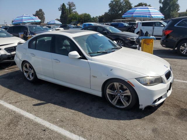 Photo 3 VIN: WBAPM5C56BA745563 - BMW 335 I 