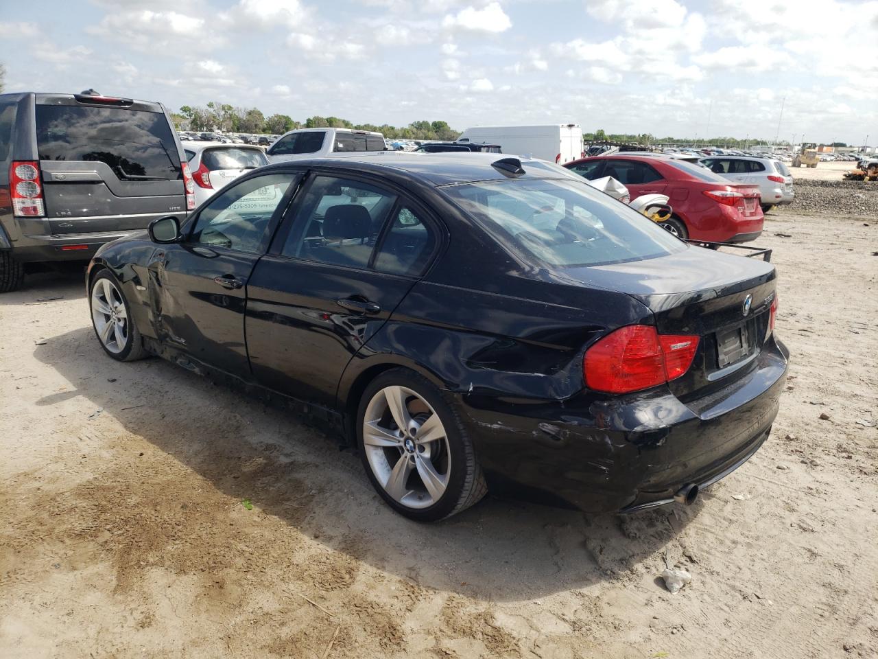 Photo 1 VIN: WBAPM5C57BE577246 - BMW 3ER 