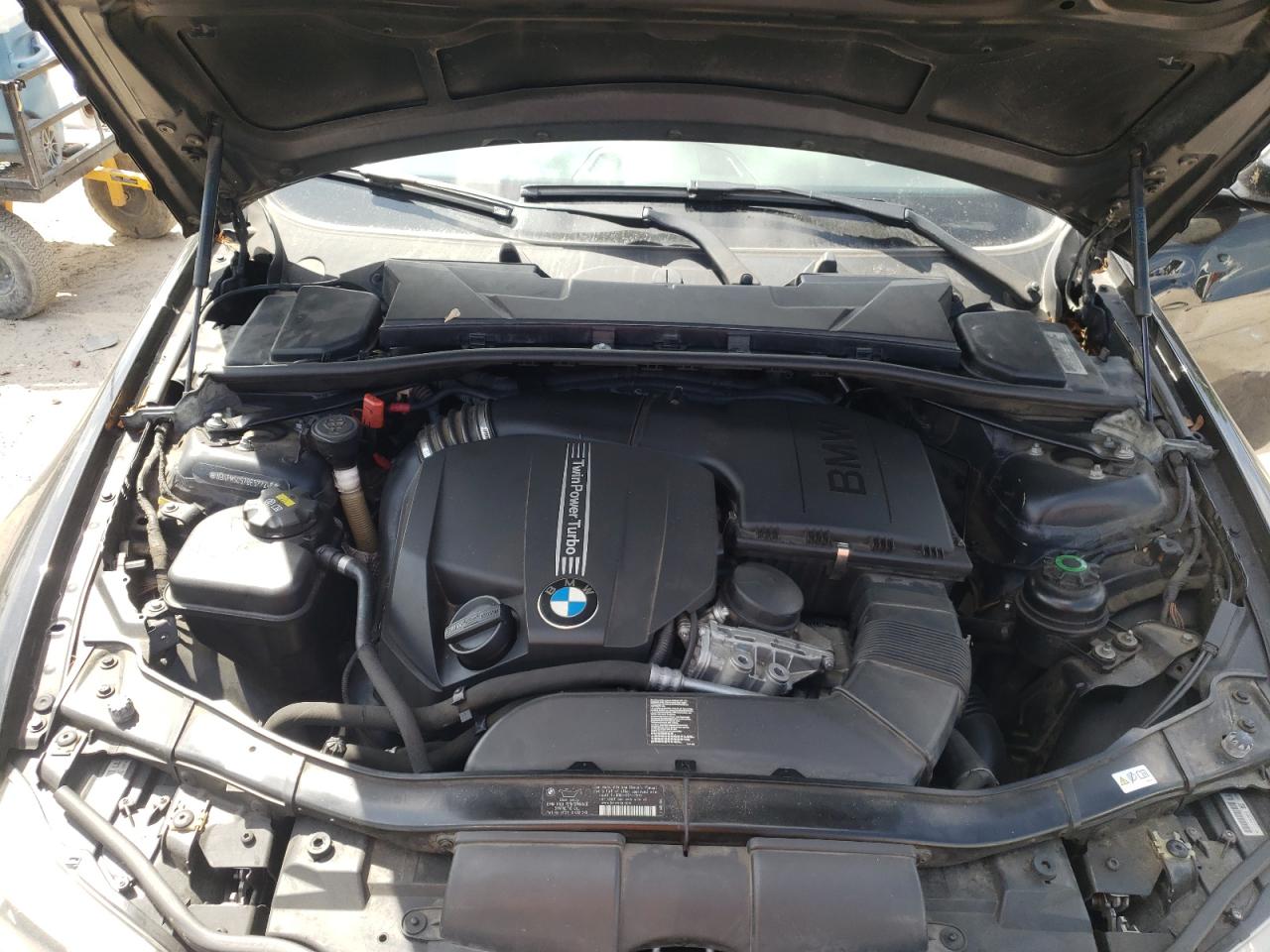 Photo 10 VIN: WBAPM5C57BE577246 - BMW 3ER 