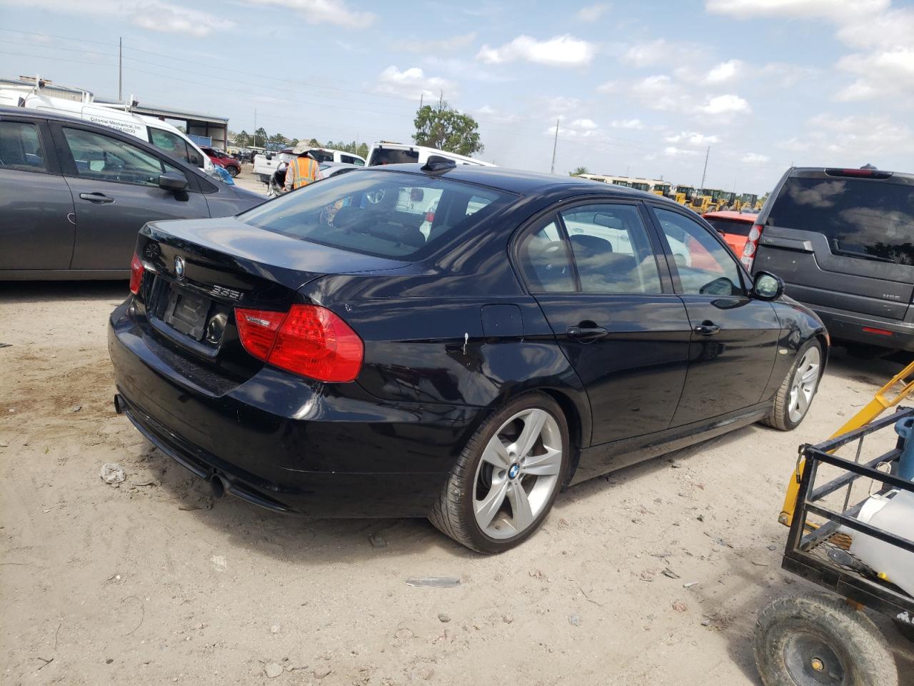 Photo 2 VIN: WBAPM5C57BE577246 - BMW 3ER 