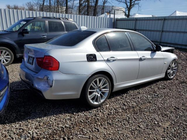 Photo 2 VIN: WBAPM5C58BA745502 - BMW 3 SERIES 