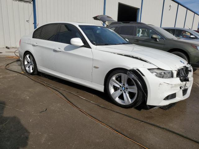 Photo 3 VIN: WBAPM5C5XBE575877 - BMW 3 SERIES 