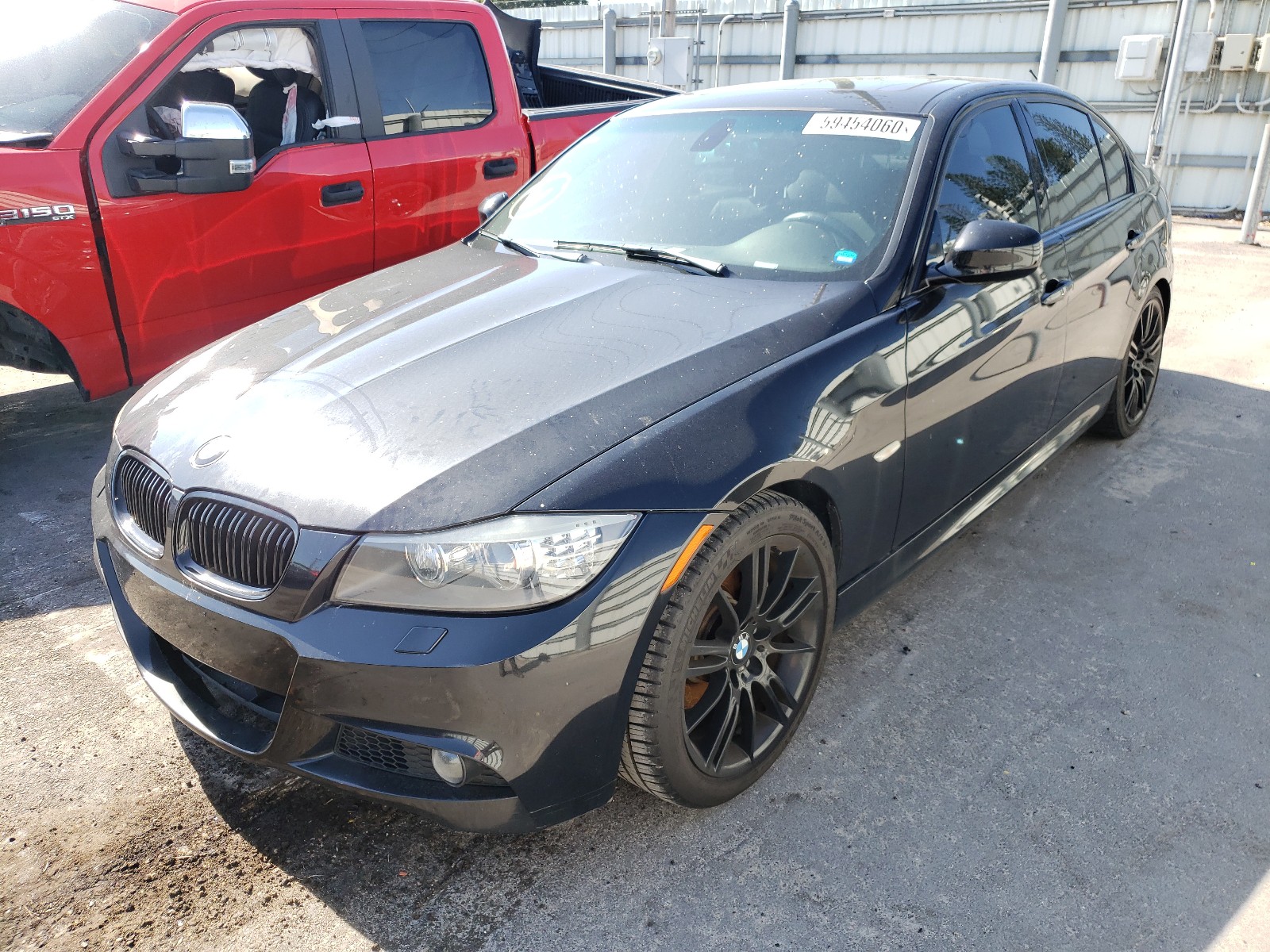 Photo 1 VIN: WBAPM5G52BNN00567 - BMW 335 I 