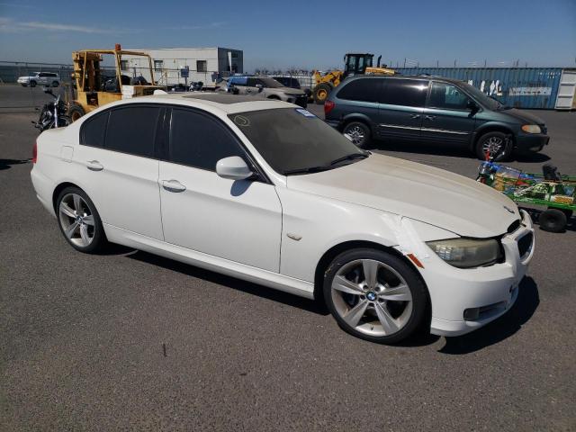 Photo 3 VIN: WBAPM5G59BNM68636 - BMW 335I 