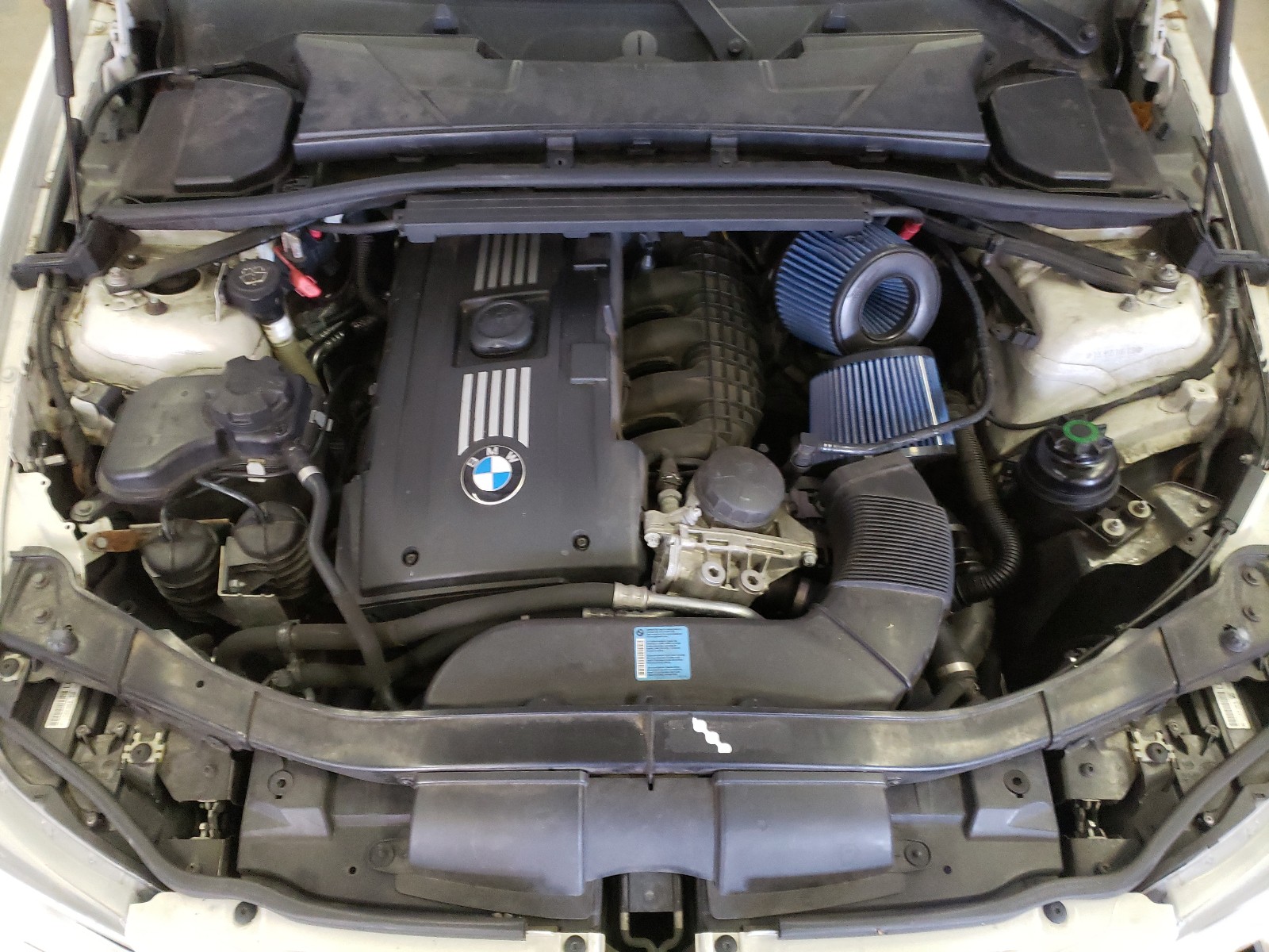 Photo 6 VIN: WBAPM73519A366184 - BMW 335 I 