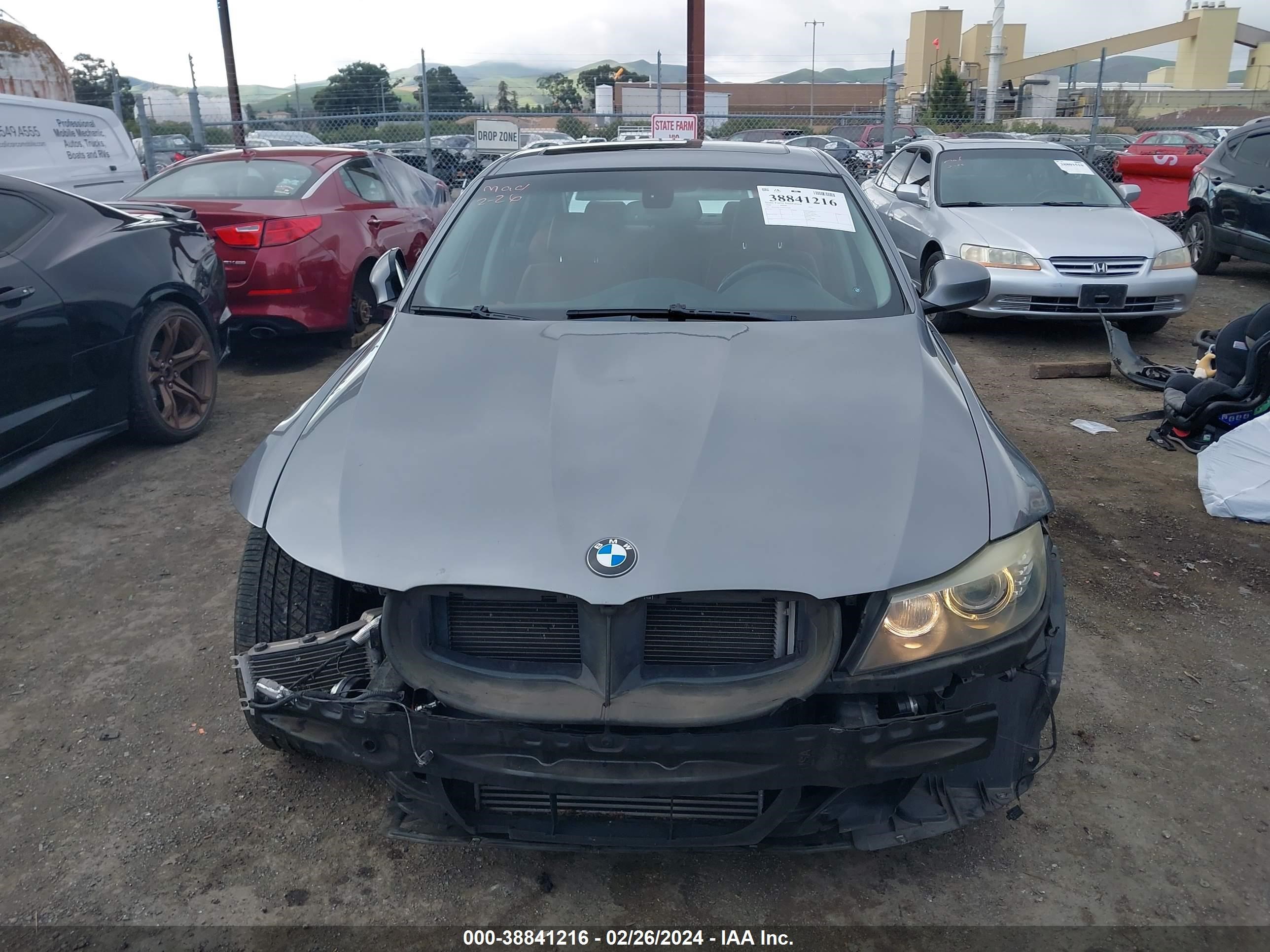 Photo 12 VIN: WBAPM73559E191009 - BMW 3ER 