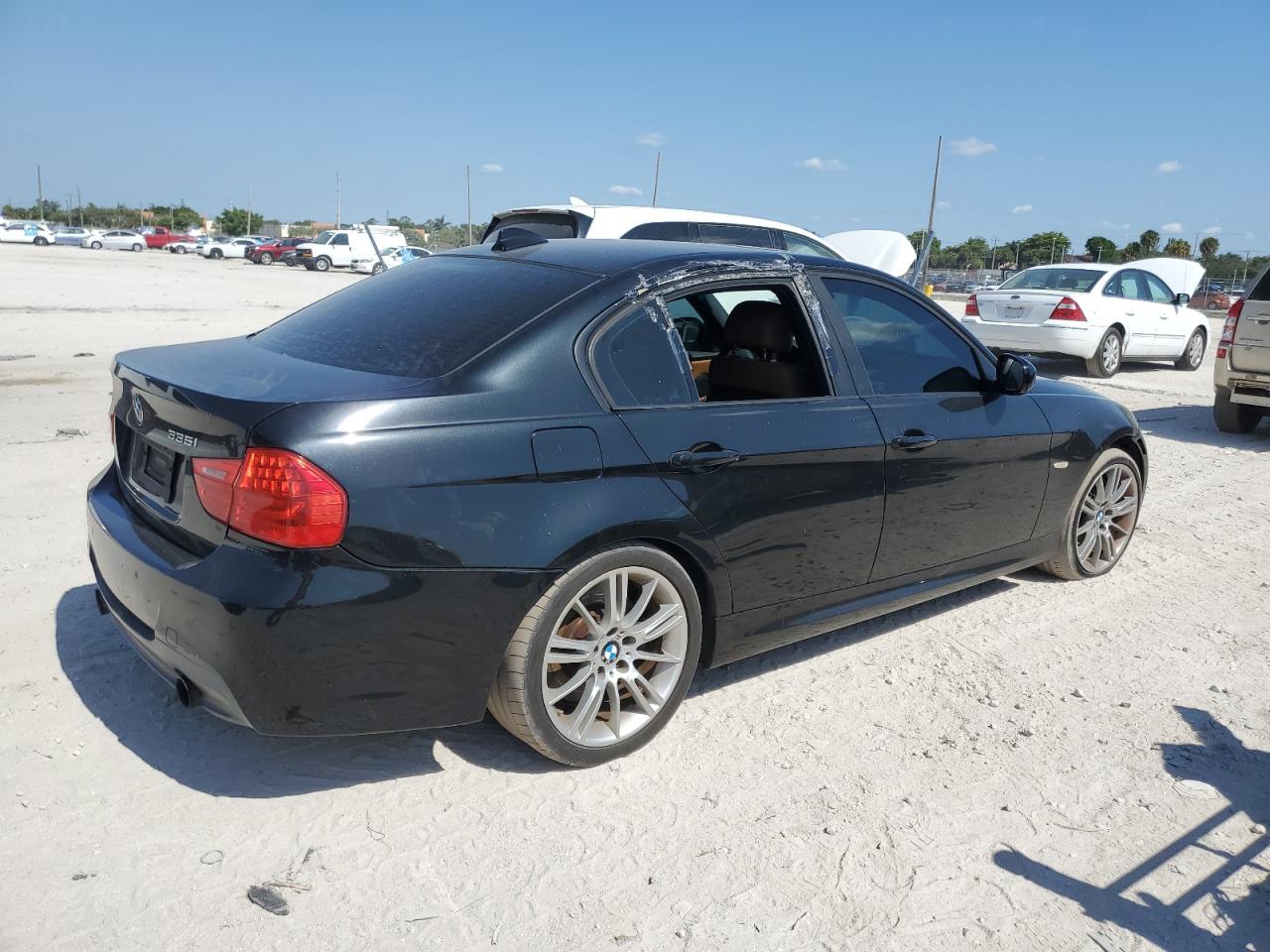 Photo 2 VIN: WBAPM7C50AE192265 - BMW 3ER 