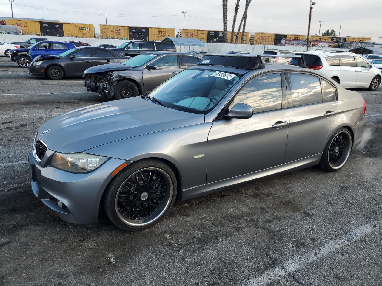 Photo 0 VIN: WBAPM7G55ANL89085 - BMW 3ER 