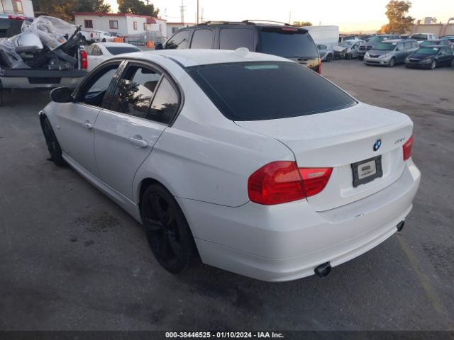 Photo 2 VIN: WBAPM7G55ANL89197 - BMW 335I 