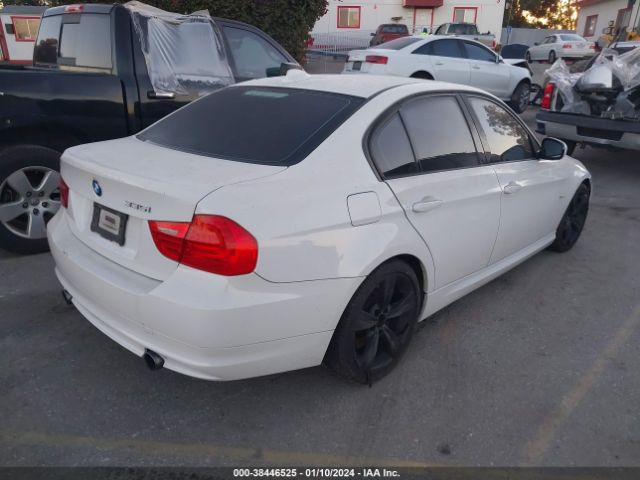 Photo 3 VIN: WBAPM7G55ANL89197 - BMW 335I 