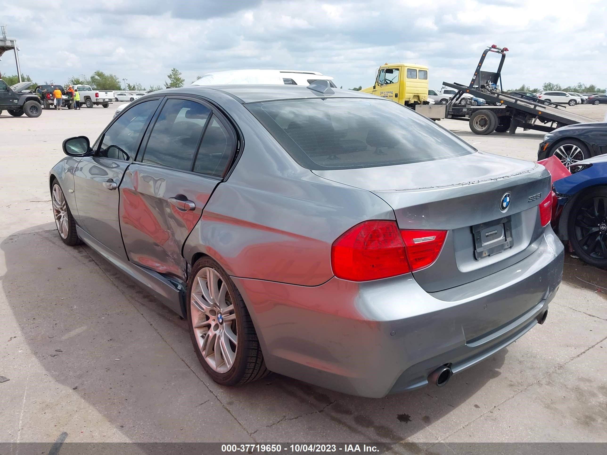 Photo 2 VIN: WBAPM7G56ANL89483 - BMW 3ER 