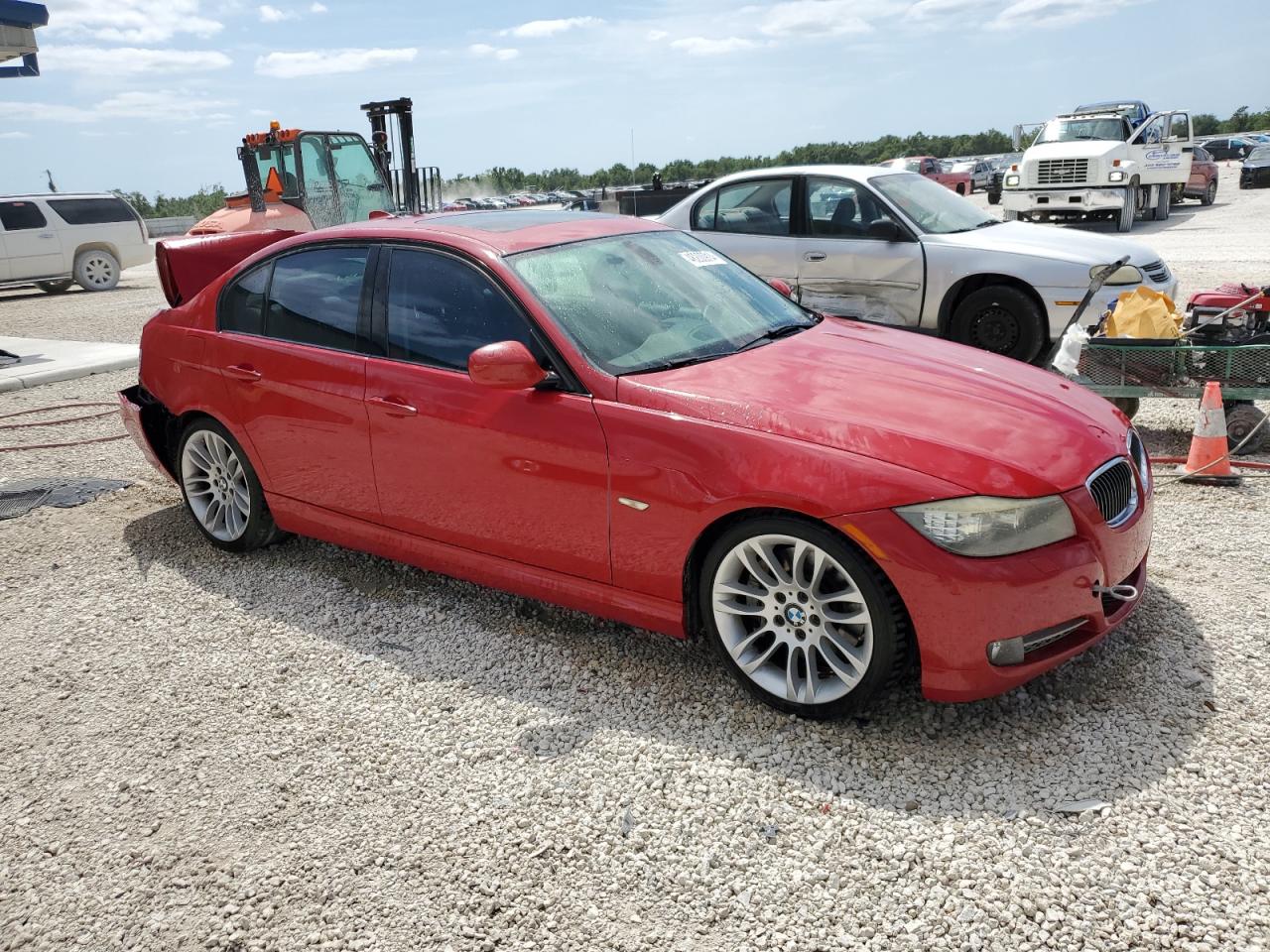 Photo 3 VIN: WBAPN7C56BA782346 - BMW 3ER 