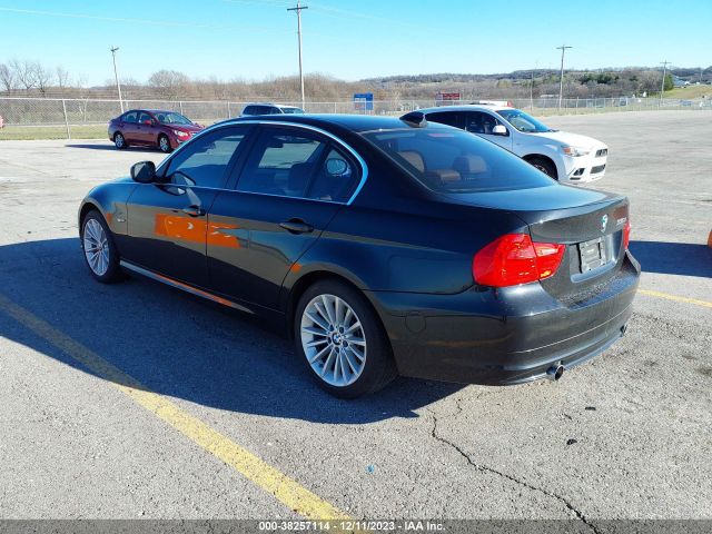 Photo 2 VIN: WBAPN7C57BA780007 - BMW 335 