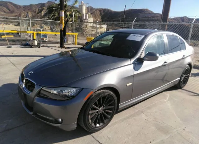 Photo 1 VIN: WBAPN7C57BF184690 - BMW 3 SERIES 