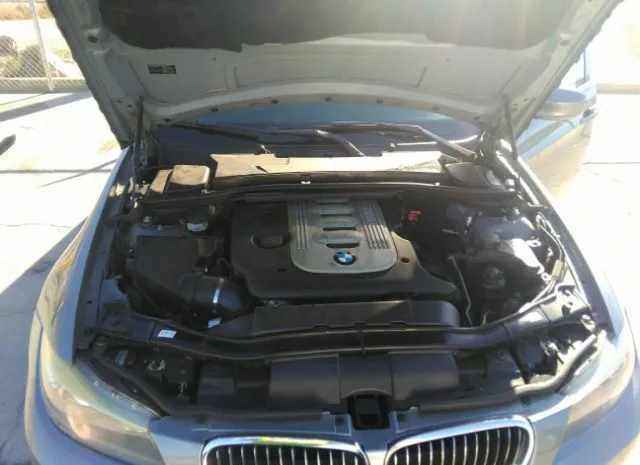 Photo 9 VIN: WBAPN7C57BF184690 - BMW 3 SERIES 