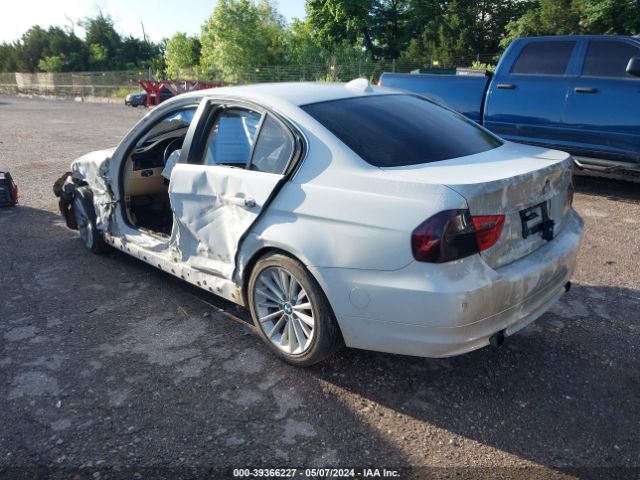 Photo 2 VIN: WBAPN7C59BA781269 - BMW 335 