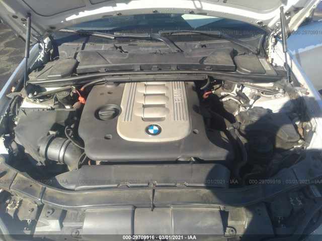 Photo 9 VIN: WBAPN7C5XBA781698 - BMW 3 