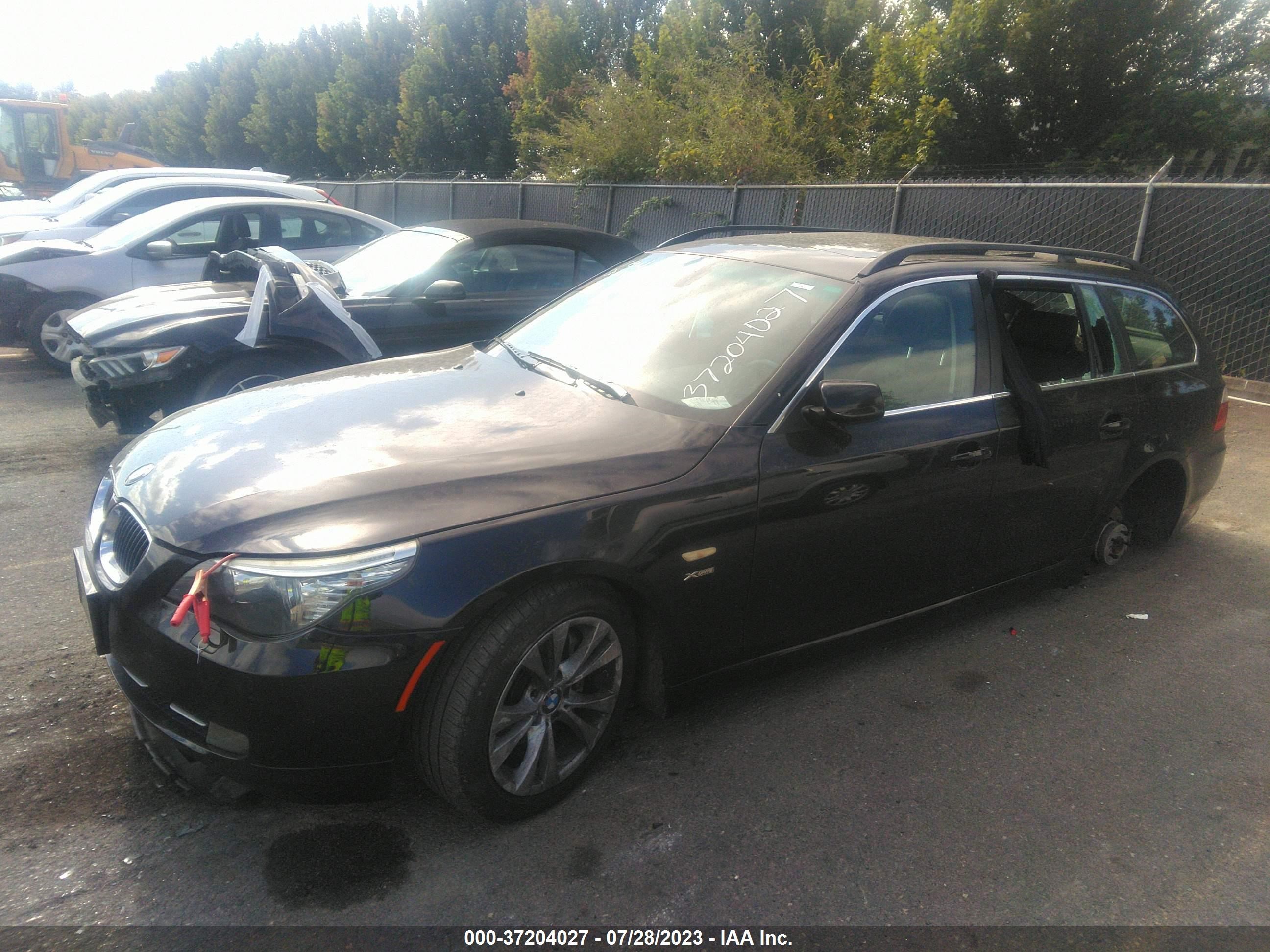 Photo 1 VIN: WBAPT73529CX02495 - BMW 5ER 