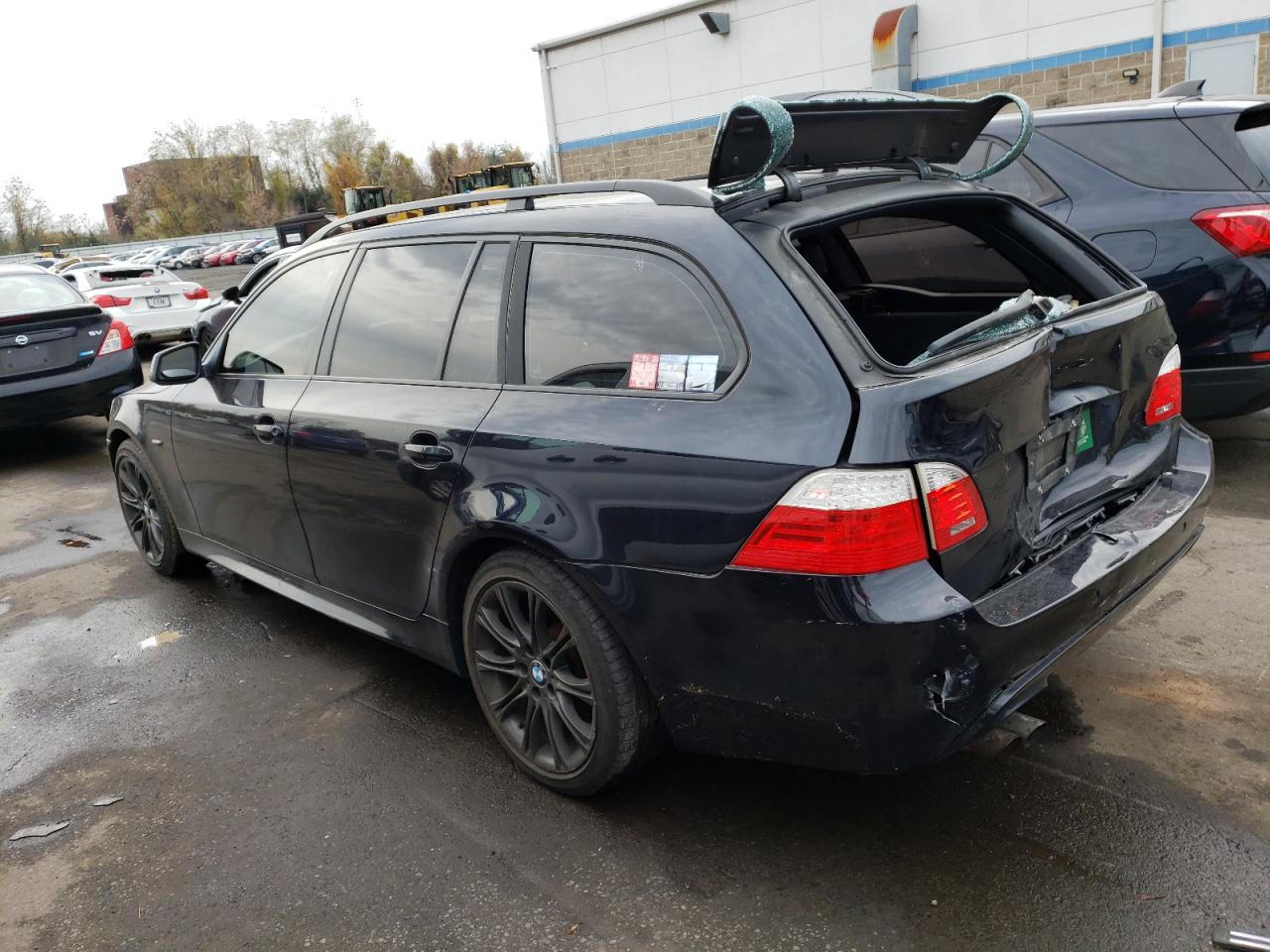 Photo 1 VIN: WBAPT7C55AC237957 - BMW 5ER 