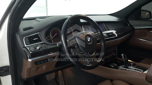 Photo 10 VIN: WBASN4100BC204635 - BMW 550I GT 