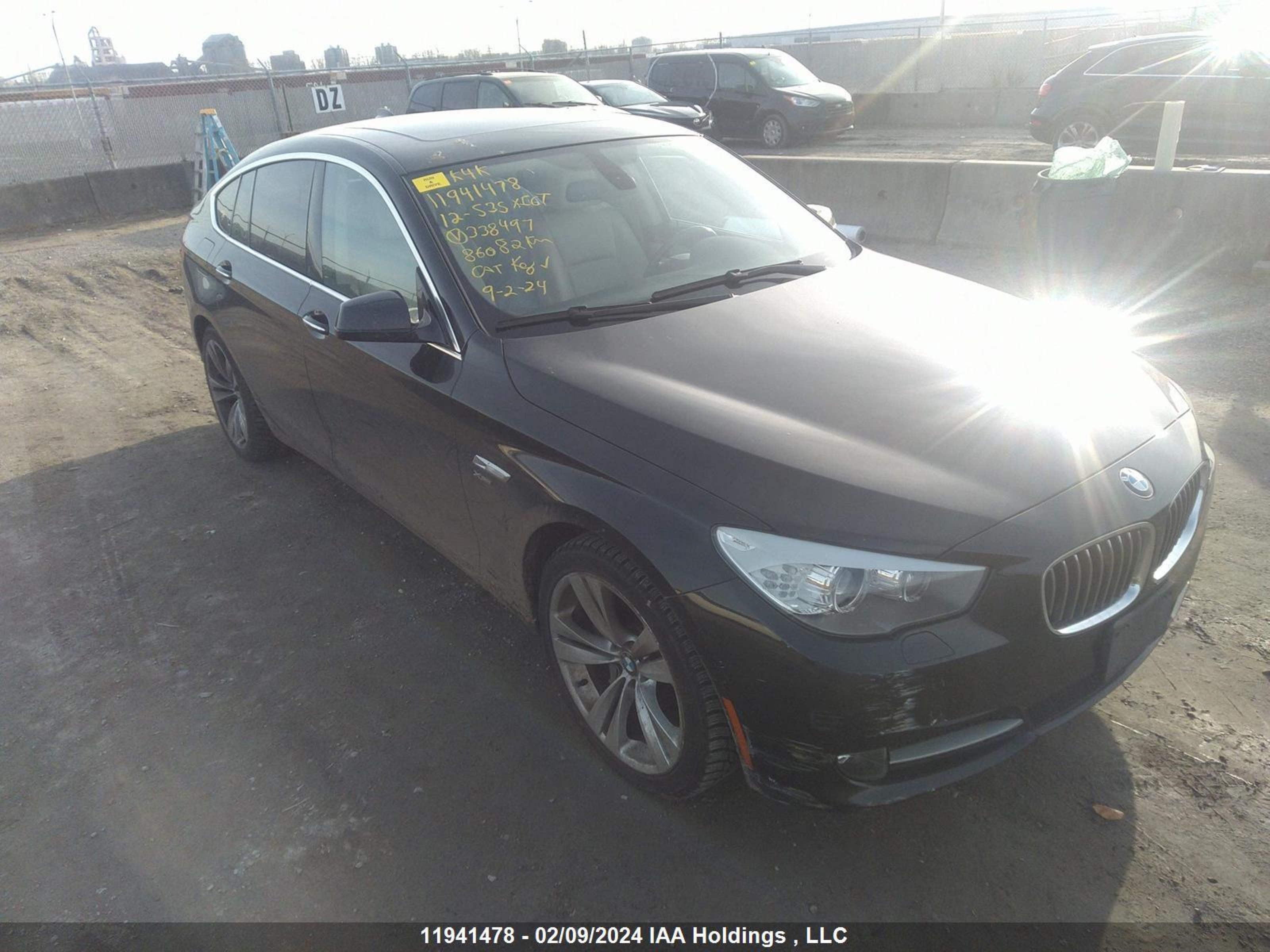 Photo 0 VIN: WBASP2C53CC338497 - BMW 5ER 